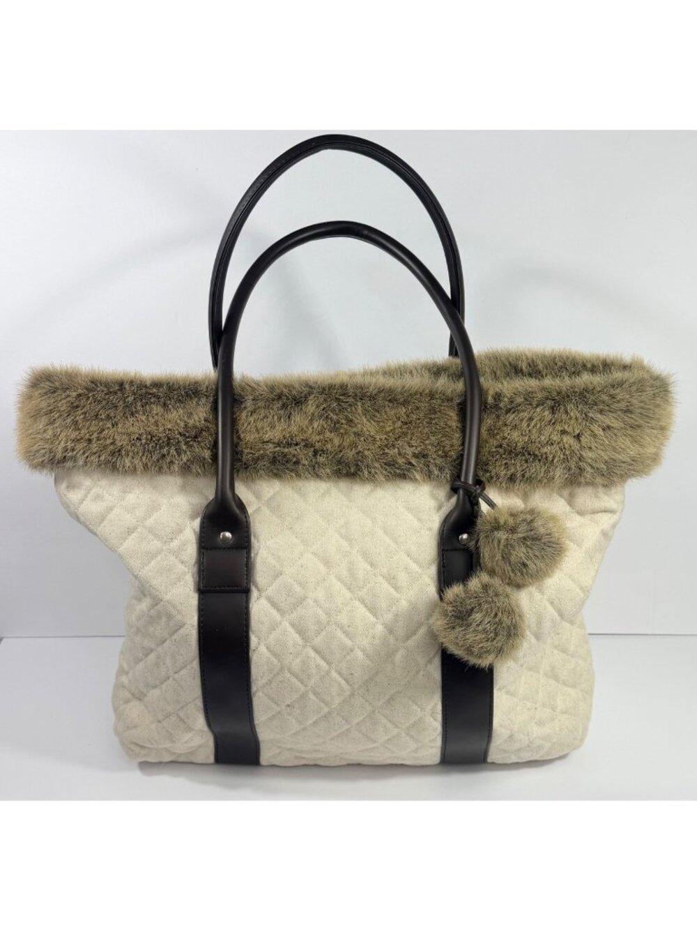 Bath & Body Works Faux Fur Trim Quilted Purse Tote Bag Leather Handles Ivory Hol